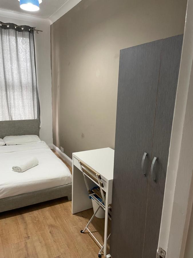 03 Bedroom Apartment-Self Check In Лондон Екстер'єр фото